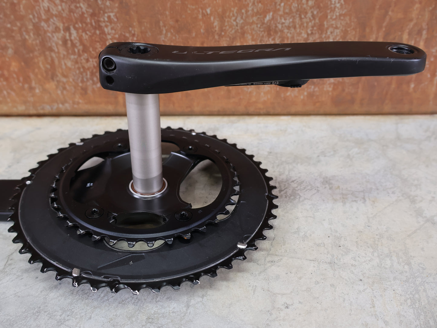 SHIMANO ULTEGRA FC-R8100 / 4IIII PRECISION POWERMETER KURBEL / 52-36 Z / 175 MM