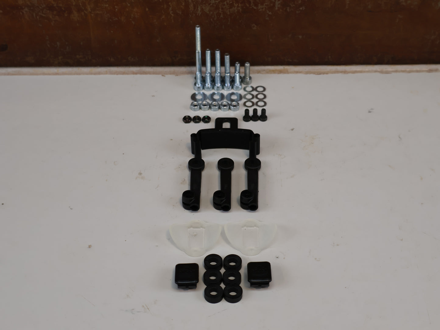 SKS GERMANY EDGE AL 46 / SCHUTZBLECH SET ALUMUNIUM 28 ZOLL / REIFEN BIS 42 MM / MONTAGEMATERIAL UNVOLLSTÄNDIG