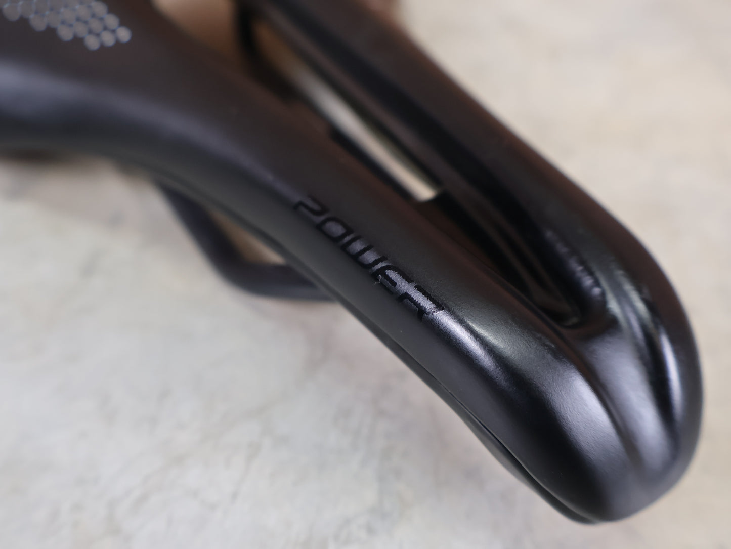 SPECIALIZED POWER EXPERT SADDLE / 155 MM / HOLLOW TITANIUM RAILS / 235G