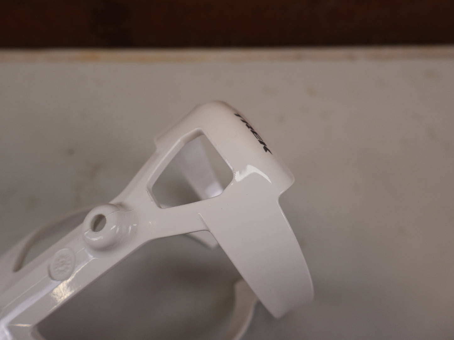 TREK ELITE RECYCLED FLASCHENHALTER / OCEAN RECYCLED PLASTIC / 38 G / WHITE