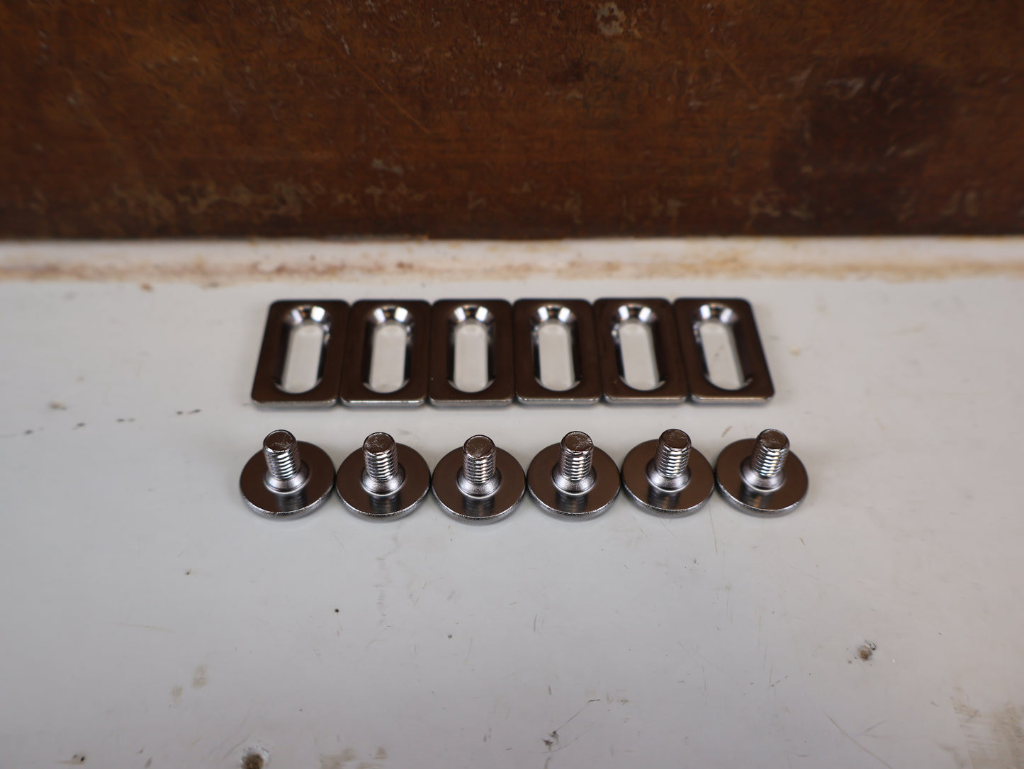 SHIMANO SM-SH10 PEDALPLATTEN SPD-SL 0° CLEATS ROT / ISMSH10