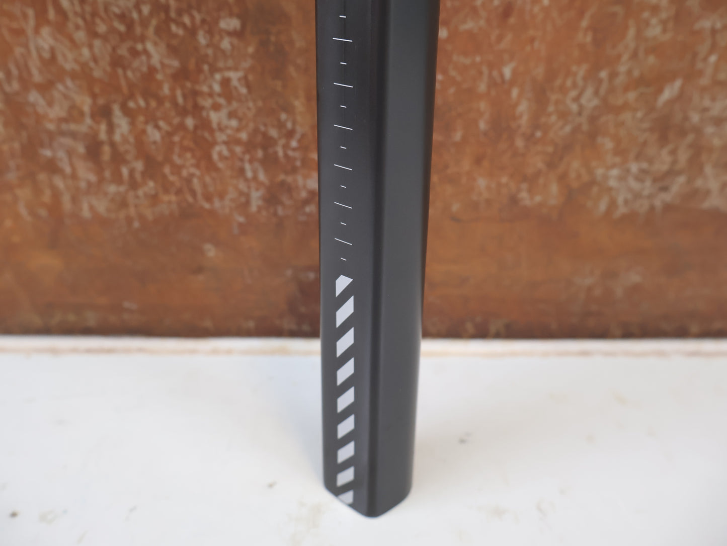 BMC D-SHAPE CARBON SATTELSTÜTZE / 0MM OFFSET / 213 G / 360MM