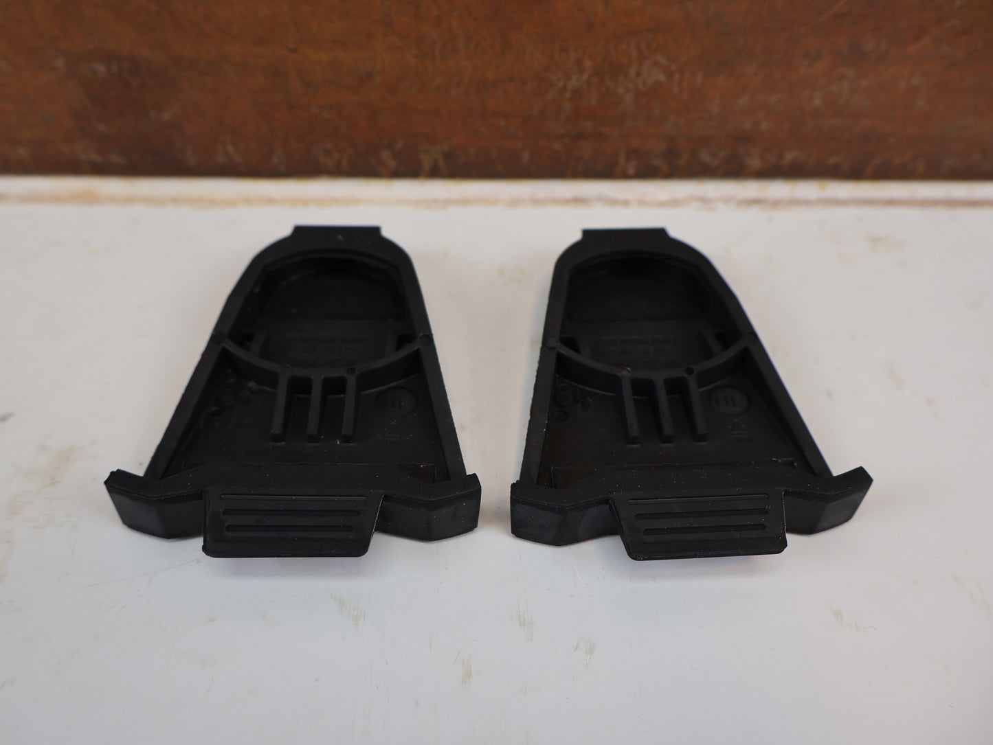 SHIMANO SM-SH45 CLEAT COVER SCHUHPLATTEN ABDECKUNG SPD-SL / ESMSH45