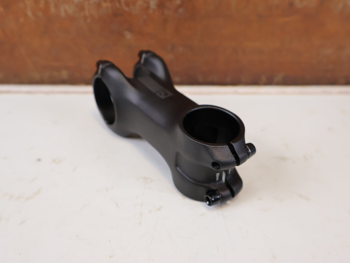 BONTRAGER PRO BLENDR VORBAU 80MM 7 GRAD 31.8MM 132G 5344868