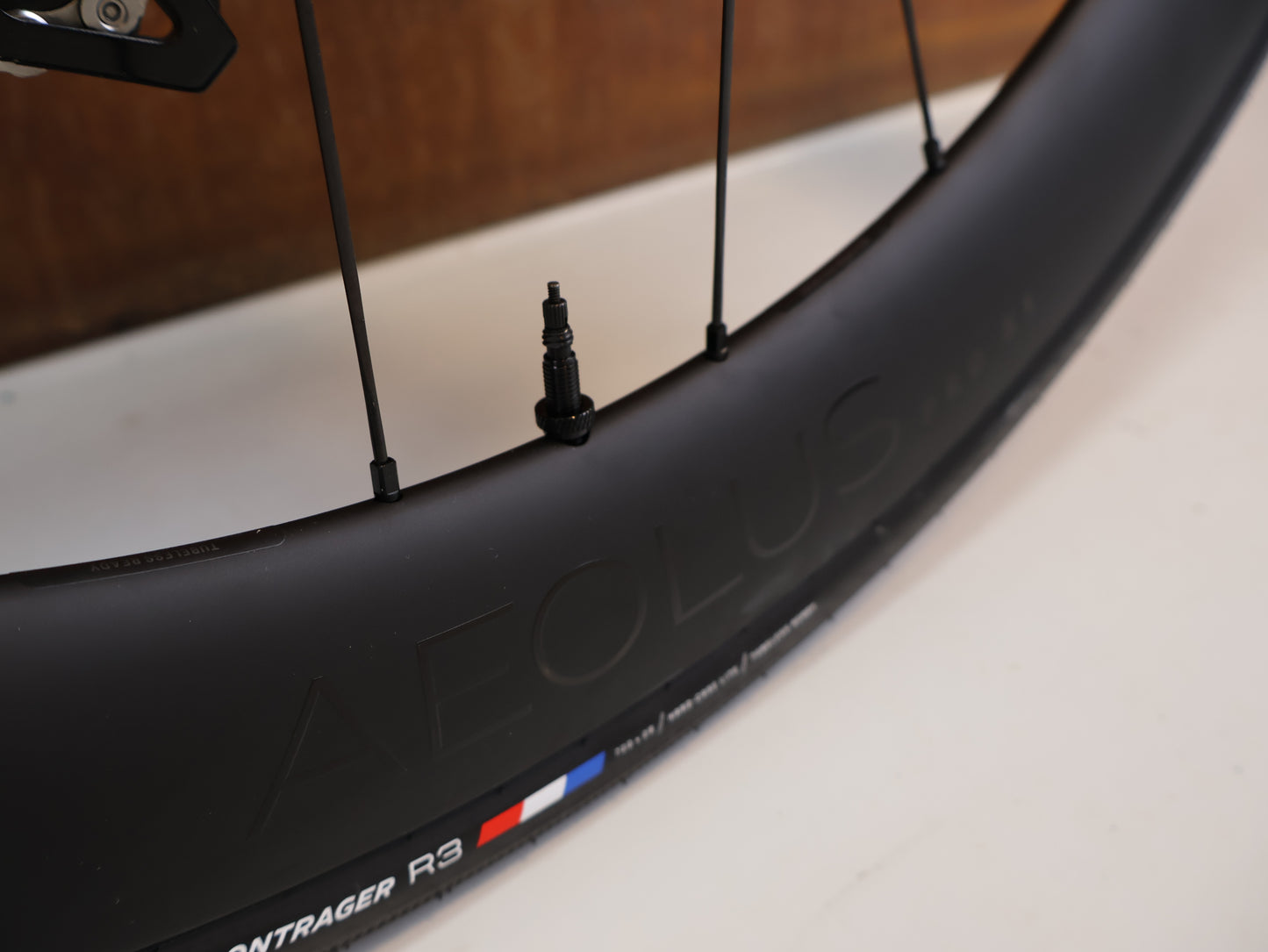 TREK MADONE SL 7 GEN 8 / GRÖSSE M / OCLV CARBON / ULTEGRA DI2