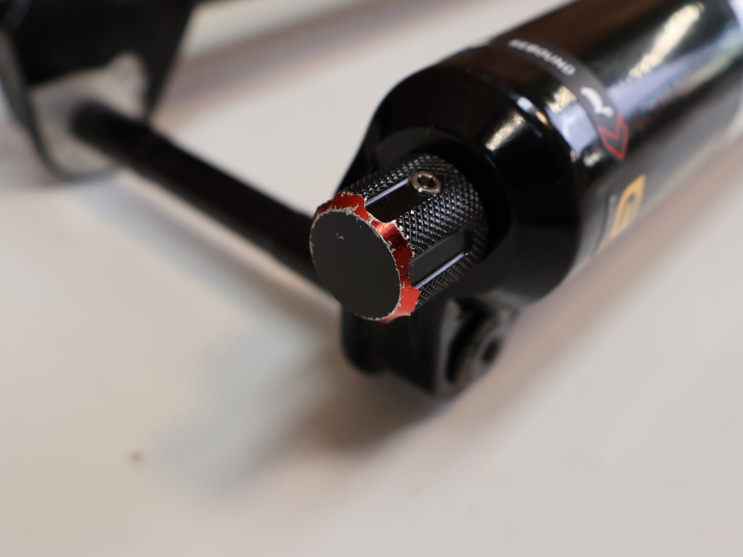 ROCKSHOX ZEB ULTIMATE FEDERGABEL / 29'' / 180 MM / CHARGER 3 RC2 / BOOST