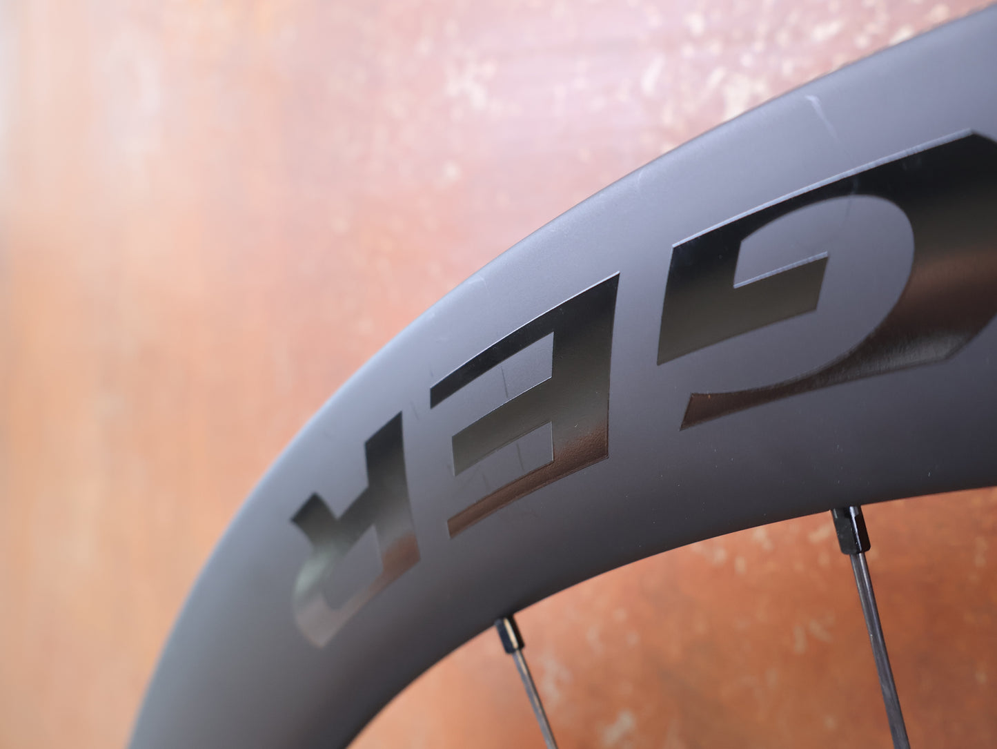 BONTRAGER AEOLUS PRO 51 TLR DISC CARBON LAUFRADSATZ SHIMANO HG