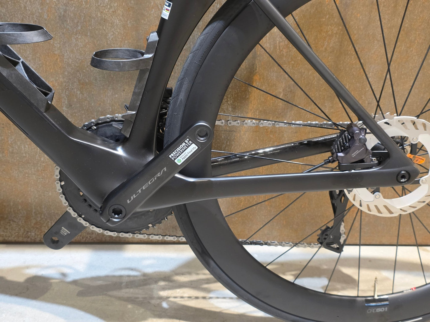 Rennrad von Bmc, BMC R01 FOUR / SHIMANO ULTEGRA DI2 / 56CM vor USEDBIKES - OB.DE Hintergrund