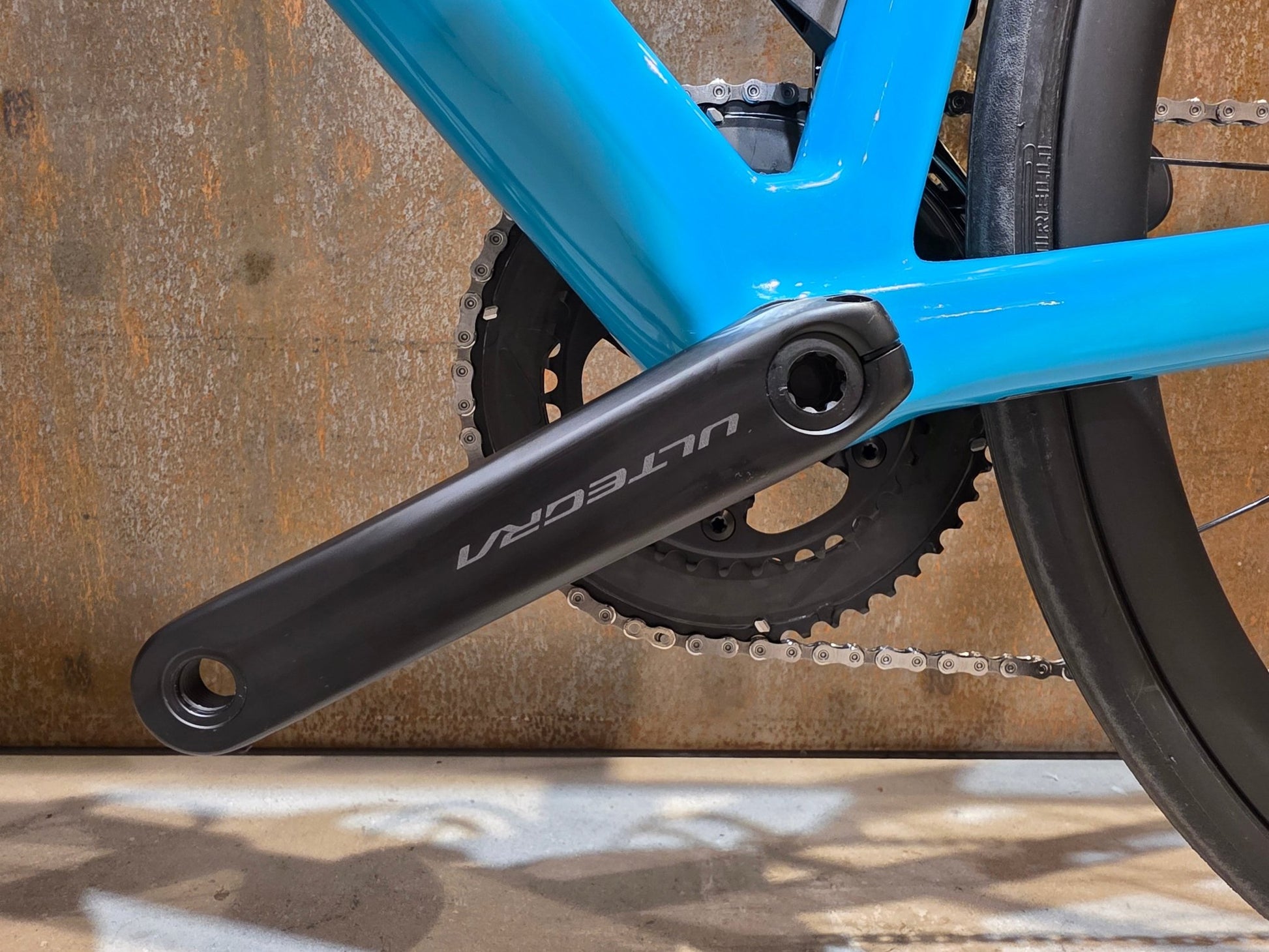 Rennrad von Bmc, BMC SLR01 FOUR / SHIMANO ULTEGRA DI2 / 51CM vor USEDBIKES - OB.DE Hintergrund