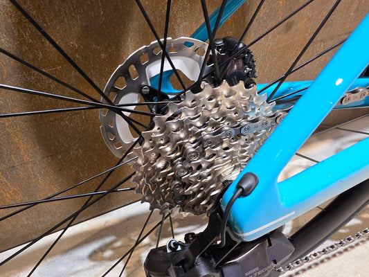 Rennrad von Bmc, BMC SLR01 FOUR / SHIMANO ULTEGRA DI2 / 51CM vor USEDBIKES - OB.DE Hintergrund