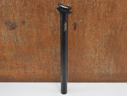 Sattelstütze von Trek, BONTRAGER RSL OCLV CARBON SATTELSTÜTZE / 31,6 MM X 400 MM / 0 MM OFFSET / 169 G vor USEDBIKES-OB.DE Hintergrund