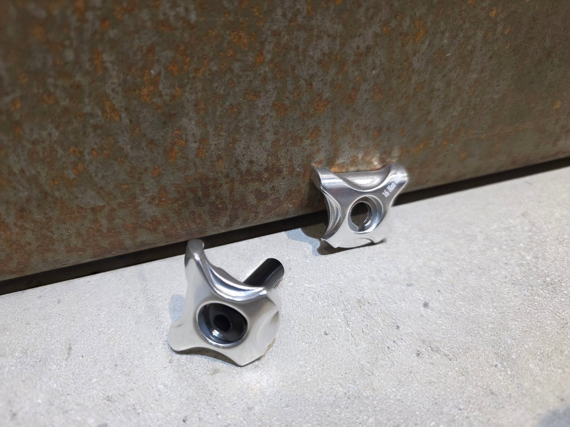 Zubehör von Bontrager, BONTRAGER TEILEKIT FÜR DREHKOPF SATTELSTÜTZEN / 272628 / 7 X 7MM vor USEDBIKES - OB.DE Hintergrund