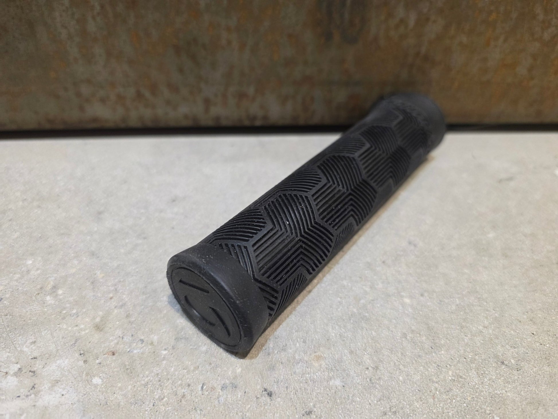 Lenker von Bontrager, BONTRAGER XR TRAIL COMP MTB GRIFFSET vor USEDBIKES - OB.DE Hintergrund