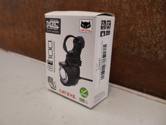 Sonstiges von Cateye, CAT EYE G E100 E-BIKE FRONTLICHT 100 LUX STVZO vor USEDBIKES-OB.DE Hintergrund