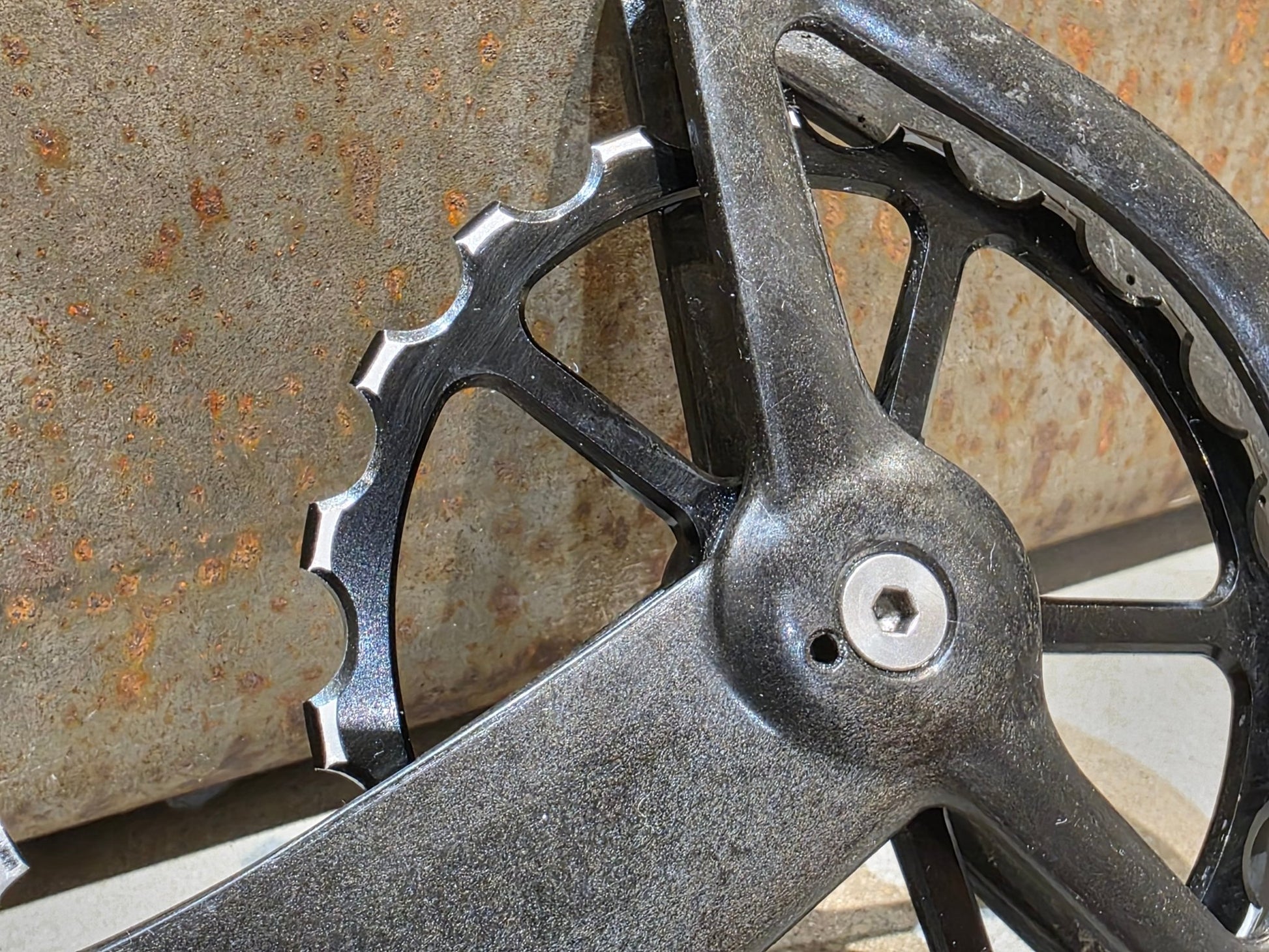 Schaltungsteile von Ceramicspeed, CERAMICSPEED OSPW COATED SHIMANO R9100 DURA ACE / R8000 ULTEGRA vor USEDBIKES - OB.DE Hintergrund