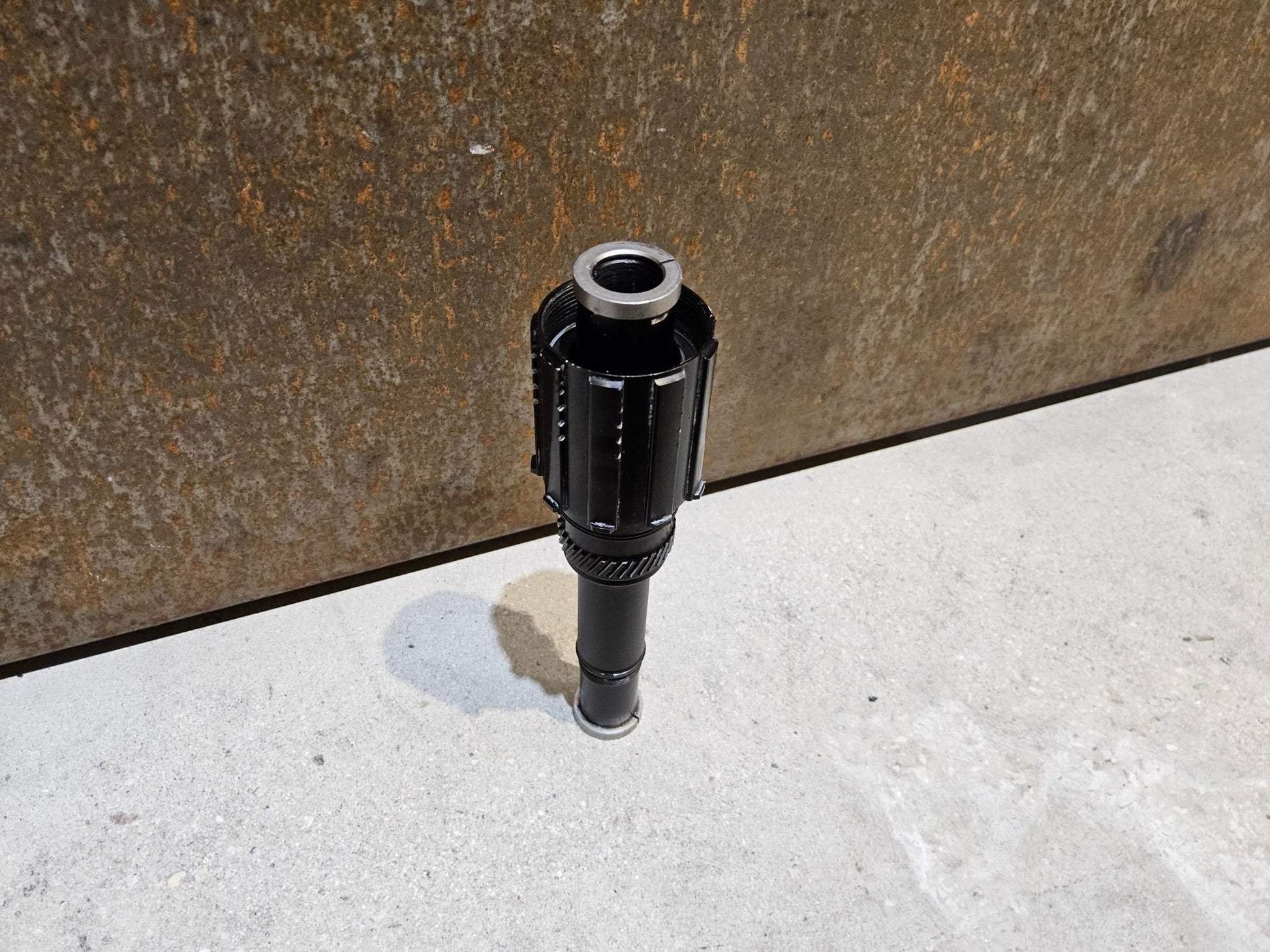 Zubehör von Chris King, CHRIS KING R45 FREILAUF UMRÜSTKIT SHIMANO ROAD / DISC 142MM vor USEDBIKES - OB.DE Hintergrund