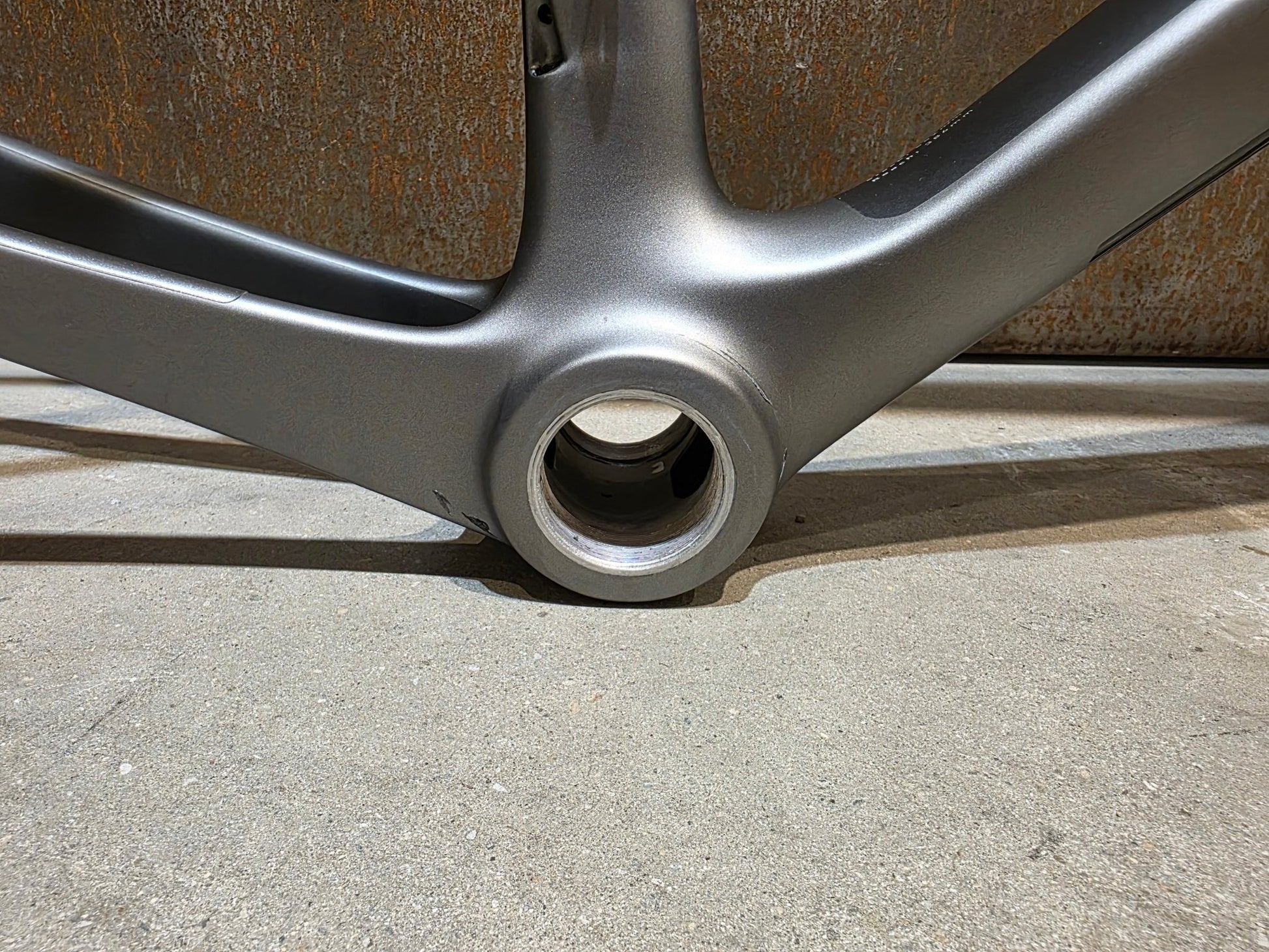 Rennradrahmen von Enve, ENVE MELEE CARBON / RAHMENSET / 54CM vor USEDBIKES - OB.DE Hintergrund