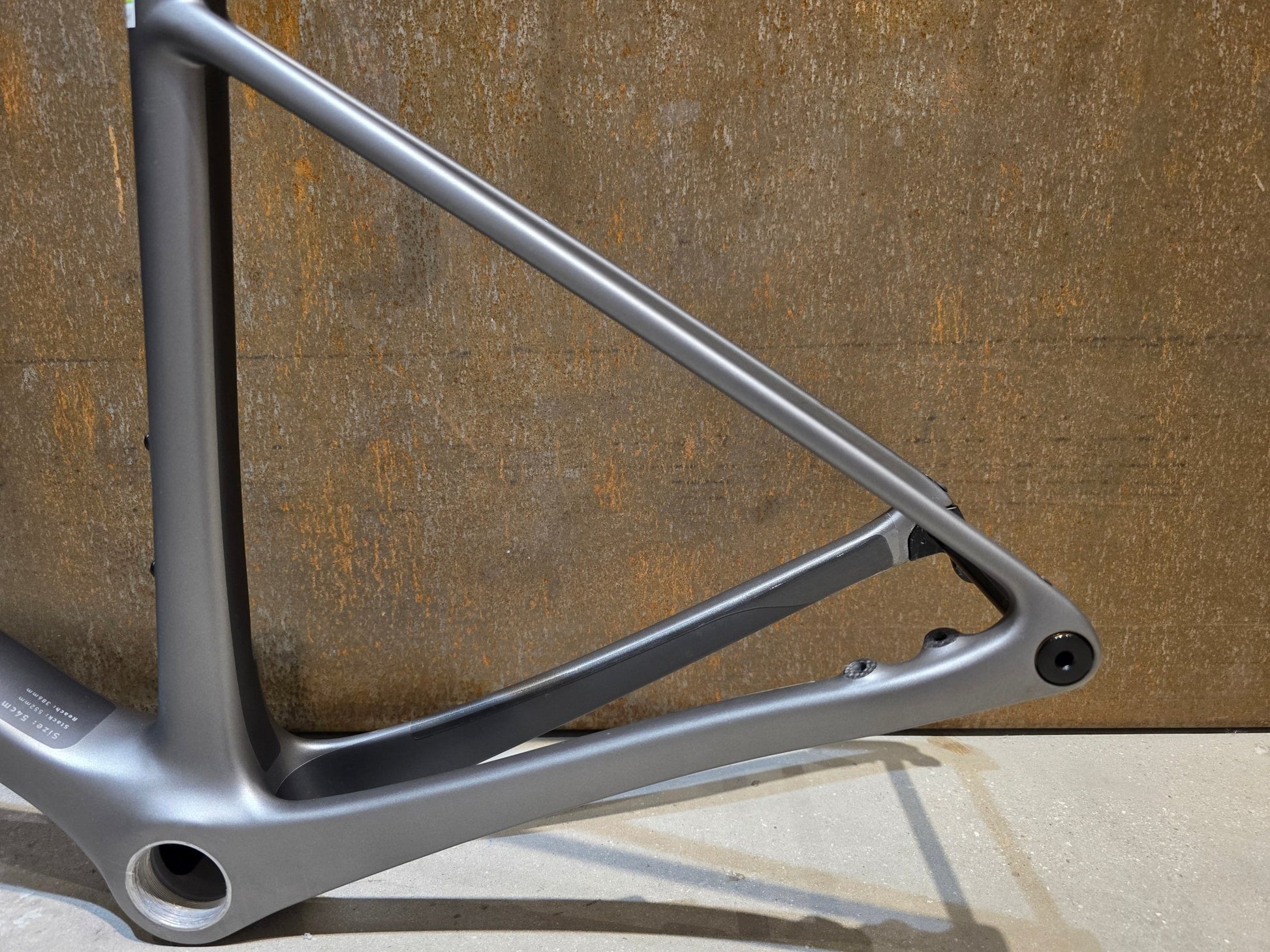 Rennradrahmen von Enve, ENVE MELEE CARBON / RAHMENSET / 54CM vor USEDBIKES - OB.DE Hintergrund