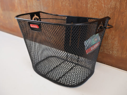 Schutzbleche, Gepäckträger & Körbe von Klickfix, KLICKFIX UNI KORB / FEINMASCHIGER LENKERKORB / HOHER FAHRRADKORB SCHWARZ 18L vor USEDBIKES-OB.DE Hintergrund