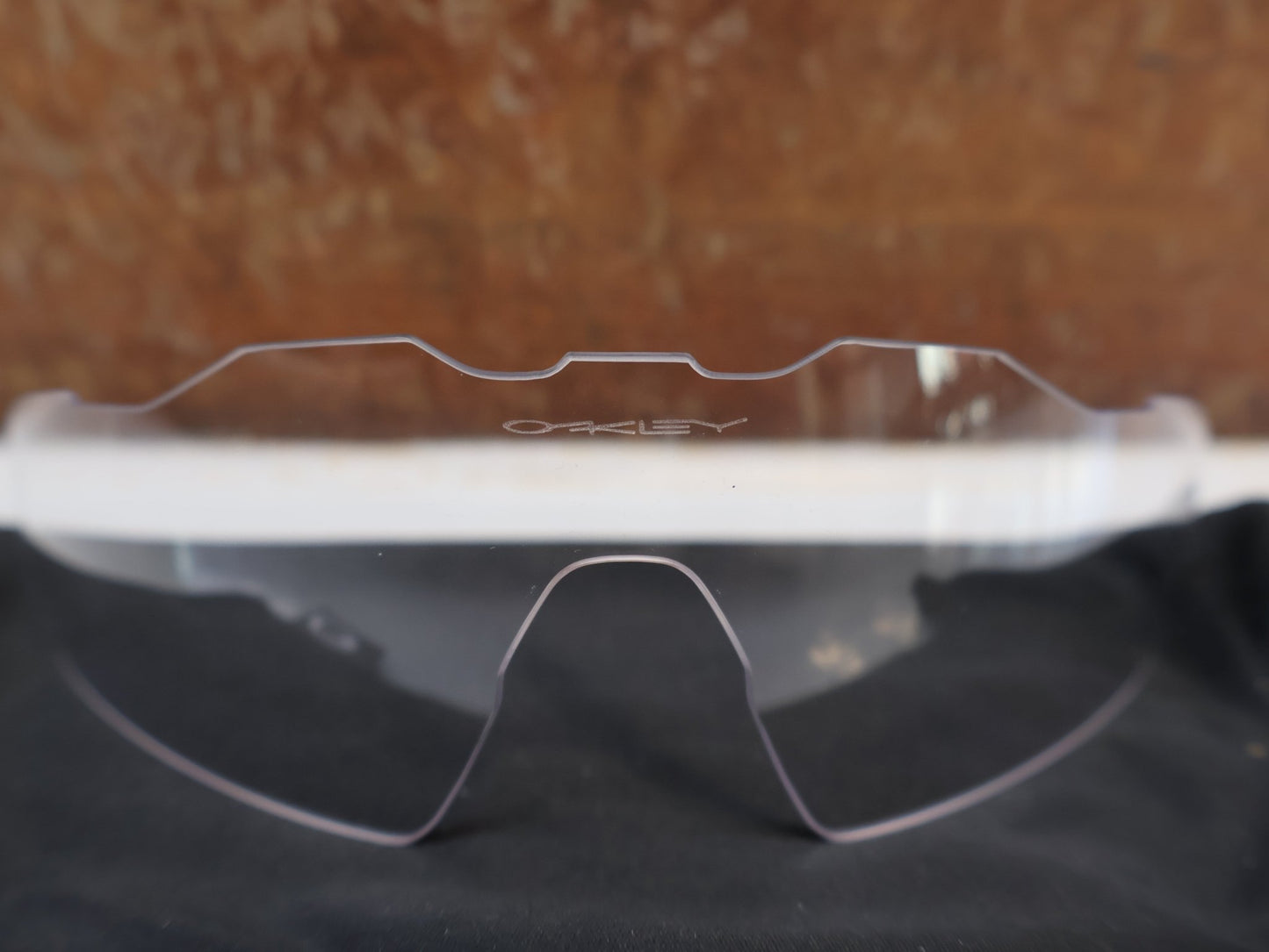 Brillen Zubehör & Ersatzteile von Oakley, OAKLEY RADAR EV PITCH ERSATZGLAS / CLEAR / UV - SCHUTZ / REPLACEMENT LENS vor USEDBIKES - OB.DE Hintergrund