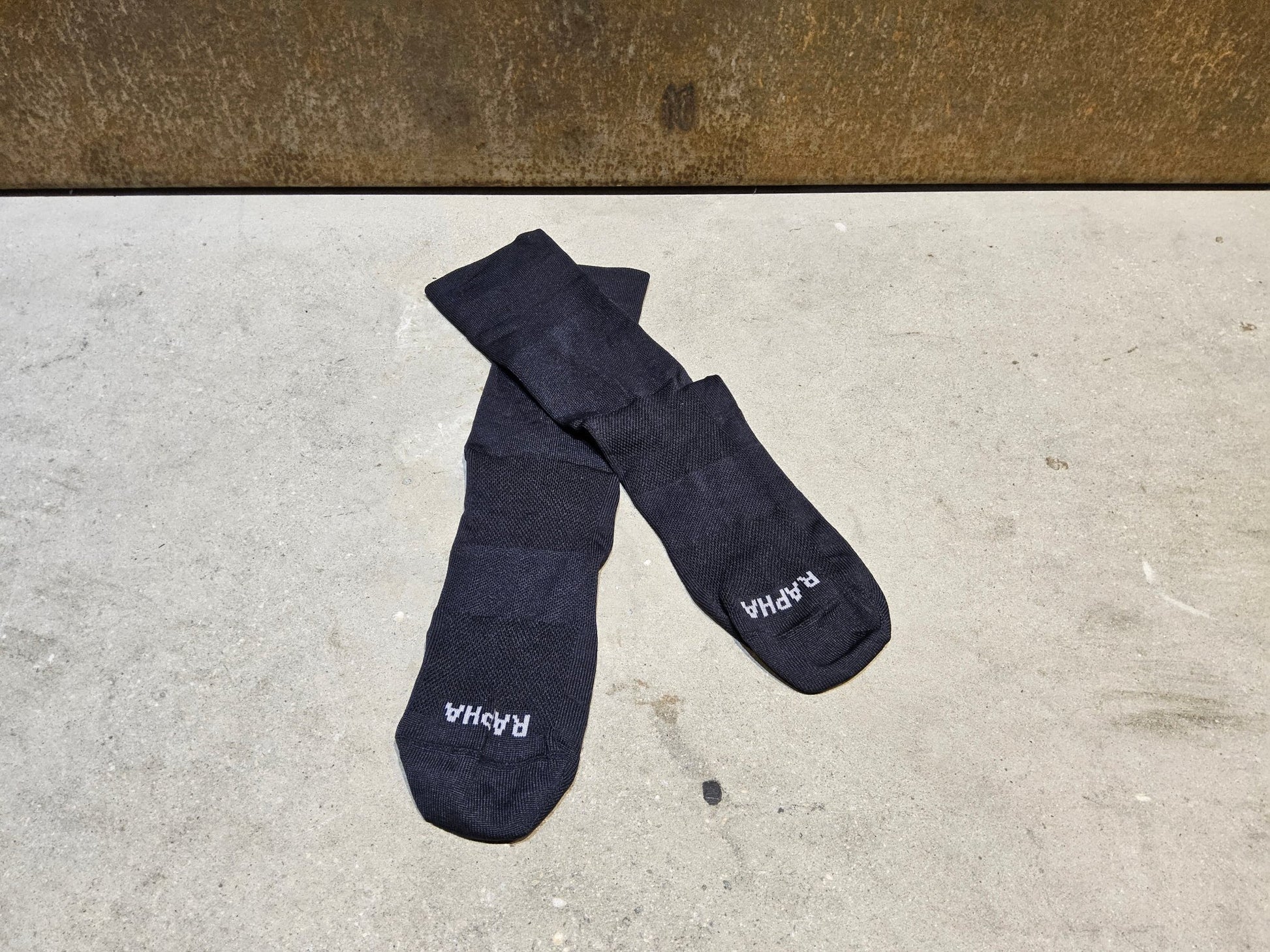 Socken Herren von Fox Racing, RAPHA PRO TEAM RADSOCKE / M vor USEDBIKES - OB.DE Hintergrund