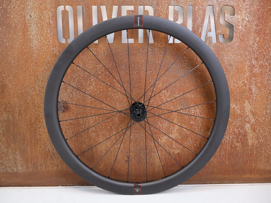 Laufrad/Laufradsatz von Reserve, RESERVE 42 | 49 CARBON LAUFRADSATZ RENNRAD AERO ZIPP NABEN CL vor USEDBIKES-OB.DE Hintergrund