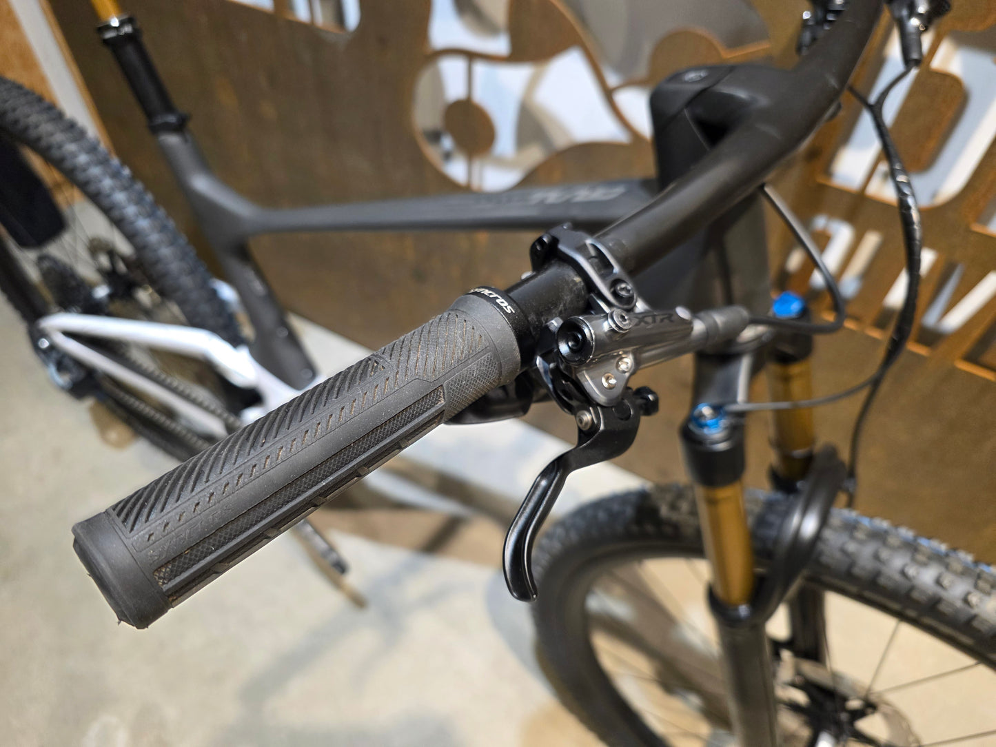 SCOTT SPARK 900 TUNED AXS / L