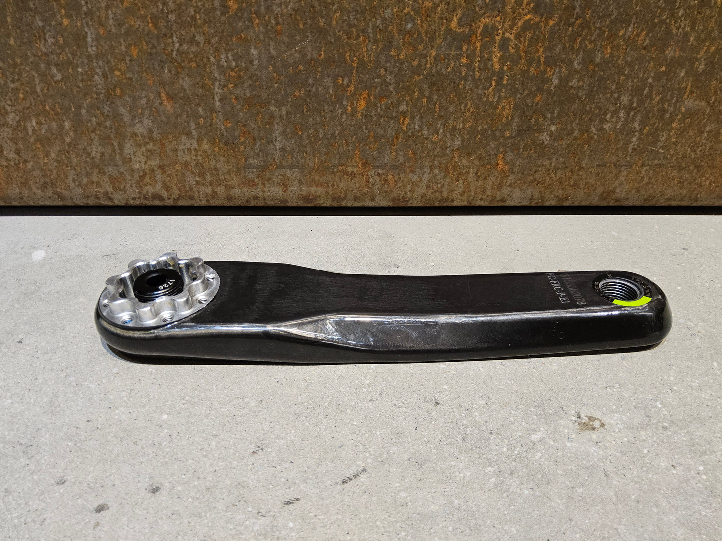 SRAM FORCE AXS E1 KURBELARME DUB 8-BOLT 172.5MM