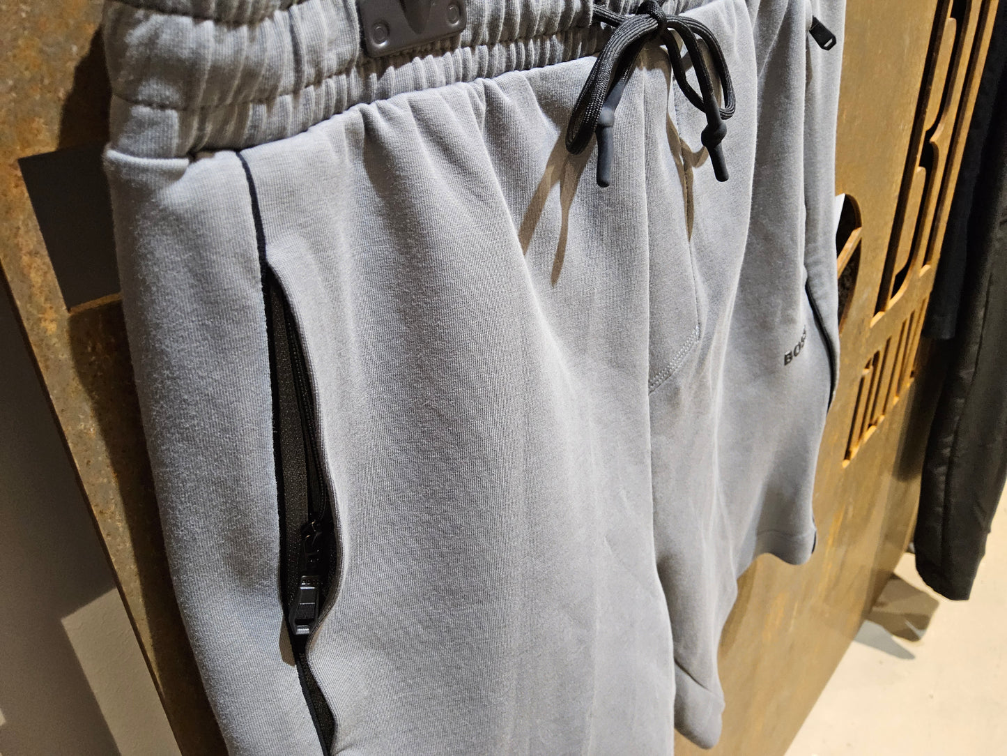 BOSS RED BULL - BORA HANSGROHE HEADLO 1 SHORT / HERREN