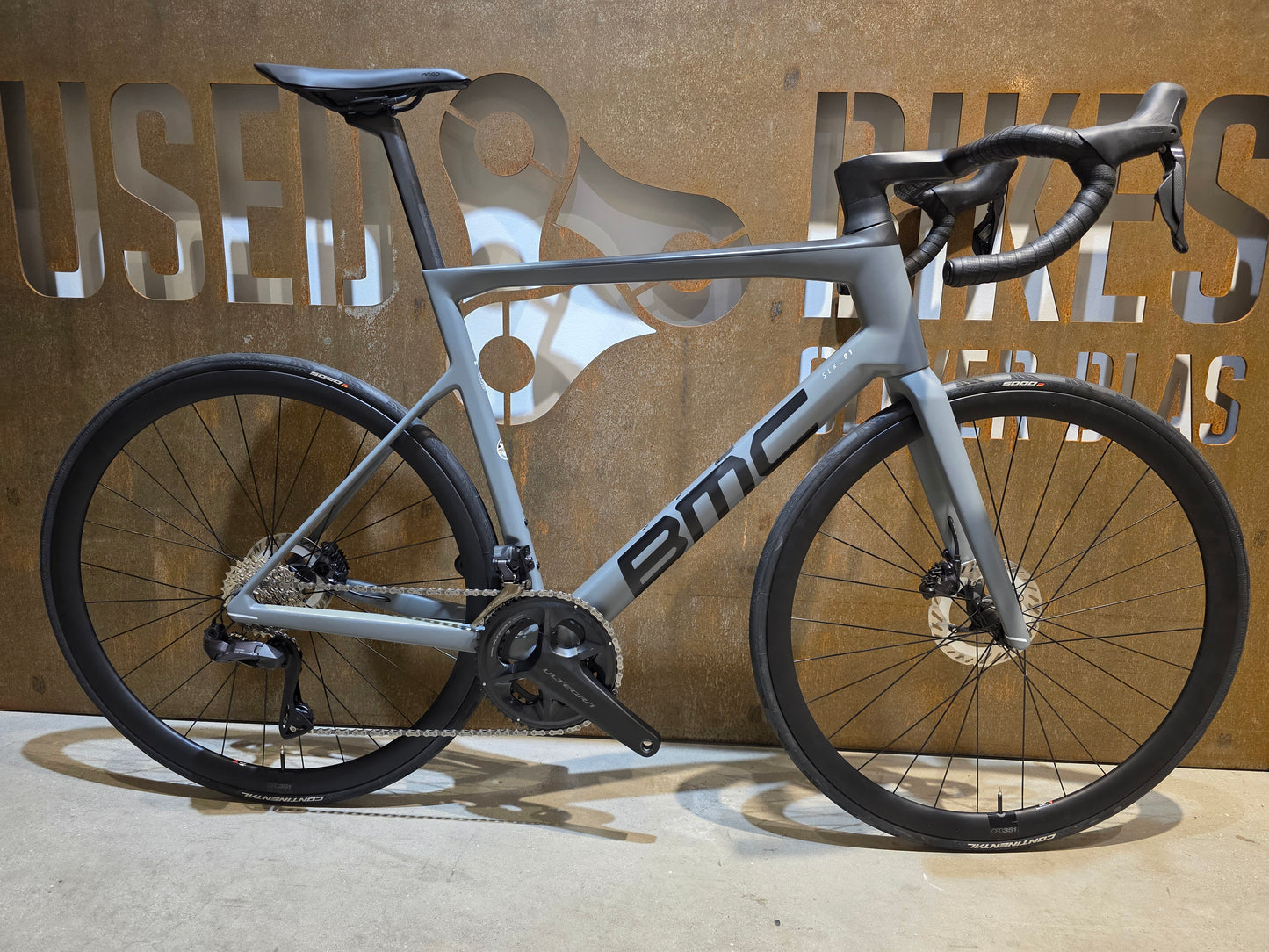 BMC SLR01 FIVE / SHIMANO ULTEGRA DI2 / 58CM