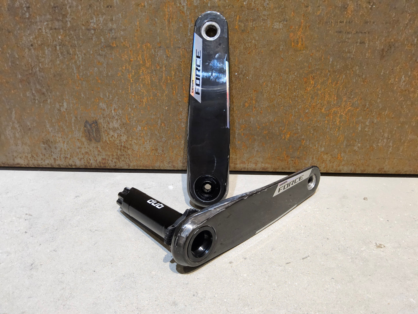 SRAM FORCE AXS E1 KURBELARME DUB 8-BOLT 172.5MM