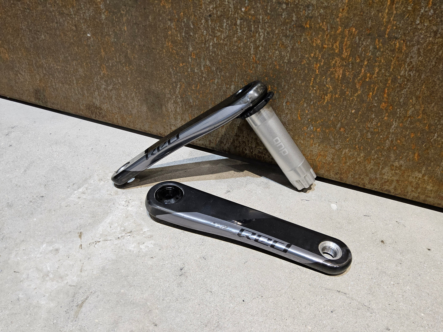 SRAM RED AXS KURBELARME DUB 8-BOLT 165MM