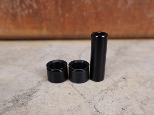 Zubehör von Rock Shox, ROCKSHOX – GLEITADAPTER / FÜHRUNGSBUCHSEN 8 × 40 MM (00.4118.091.839) vor USEDBIKES - OB.DE Hintergrund