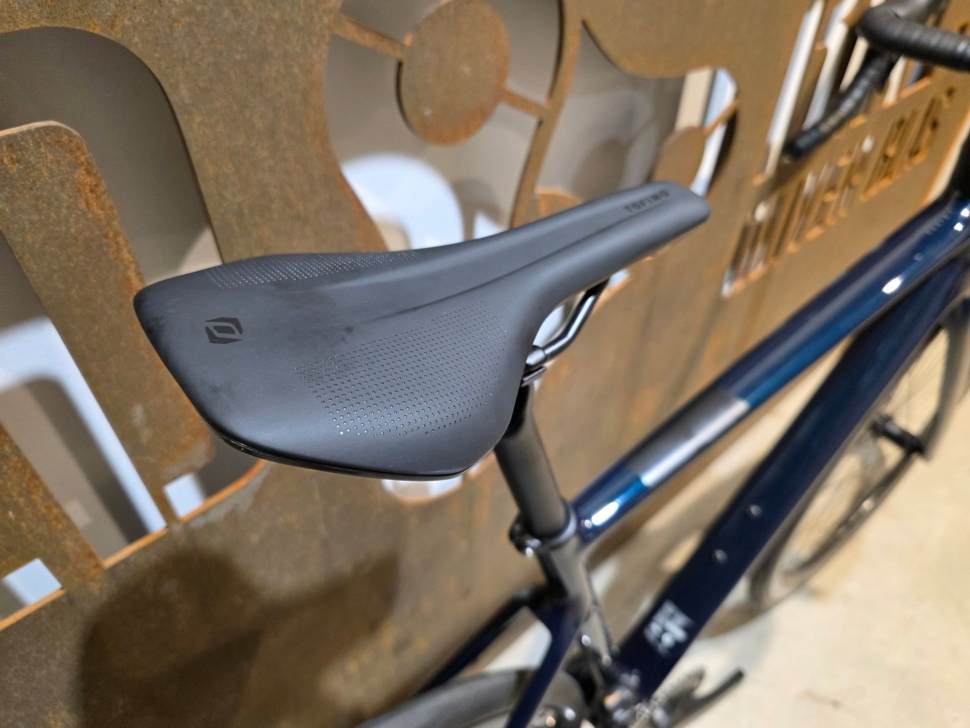 Rennrad von Scott, SCOTT ADDICT 20 / CARBON GREEN / M vor USEDBIKES - OB.DE Hintergrund