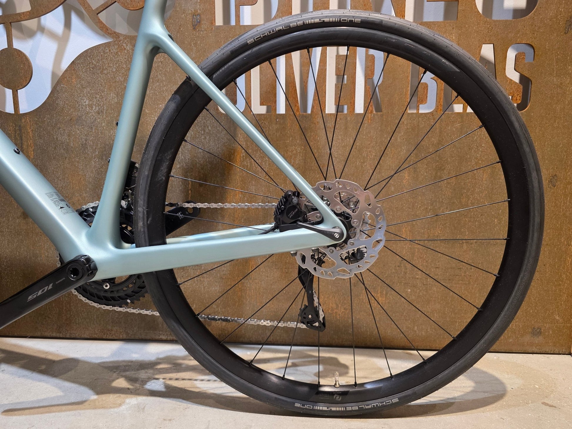 Rennrad von Scott, SCOTT ADDICT 40 / ICEBERG GREEN / M vor USEDBIKES - OB.DE Hintergrund