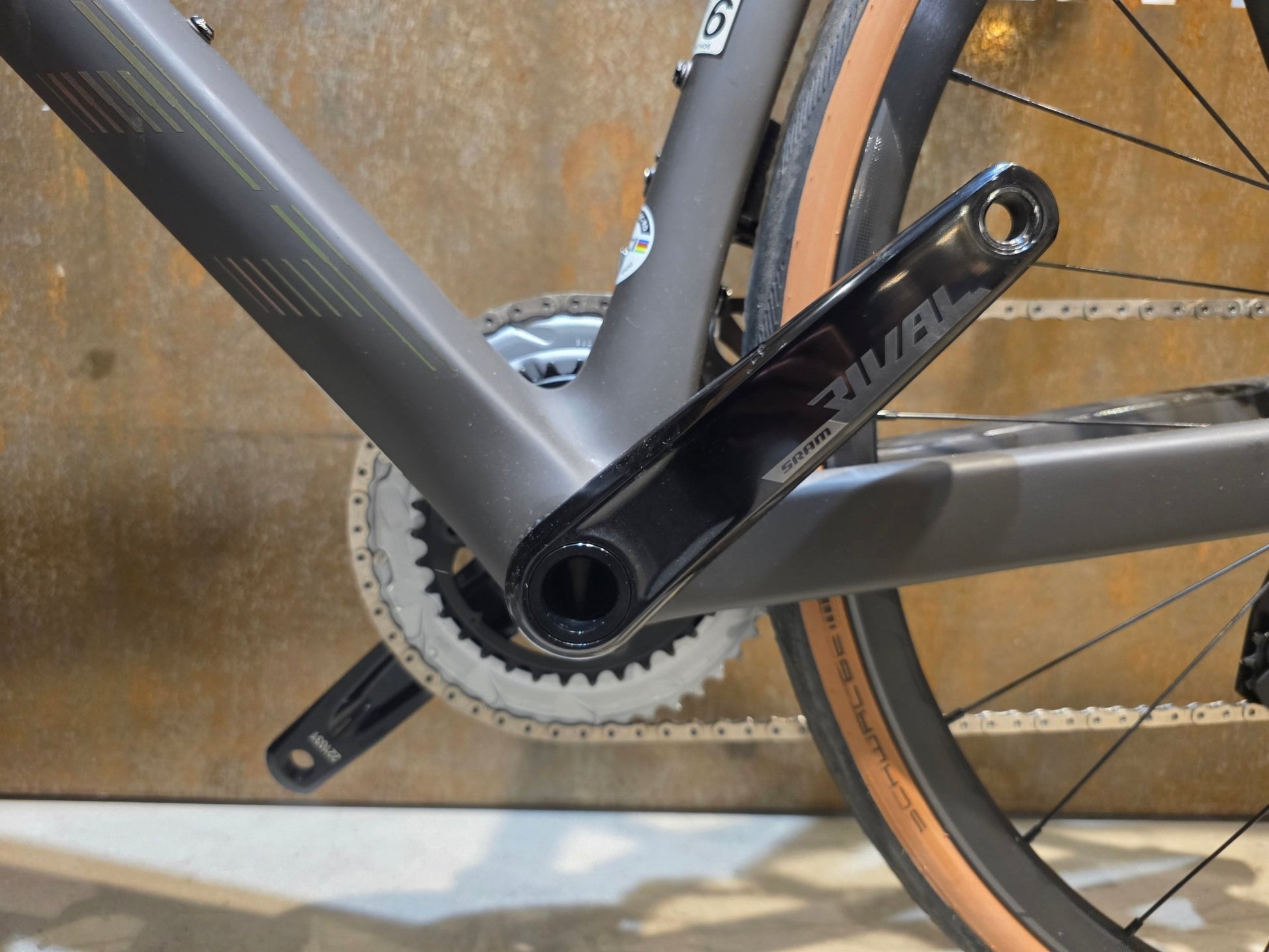 Rennrad von Scott, SCOTT ADDICT RC 30 / XXL in variant_title vor USEDBIKES - OB.DE Hintergrund