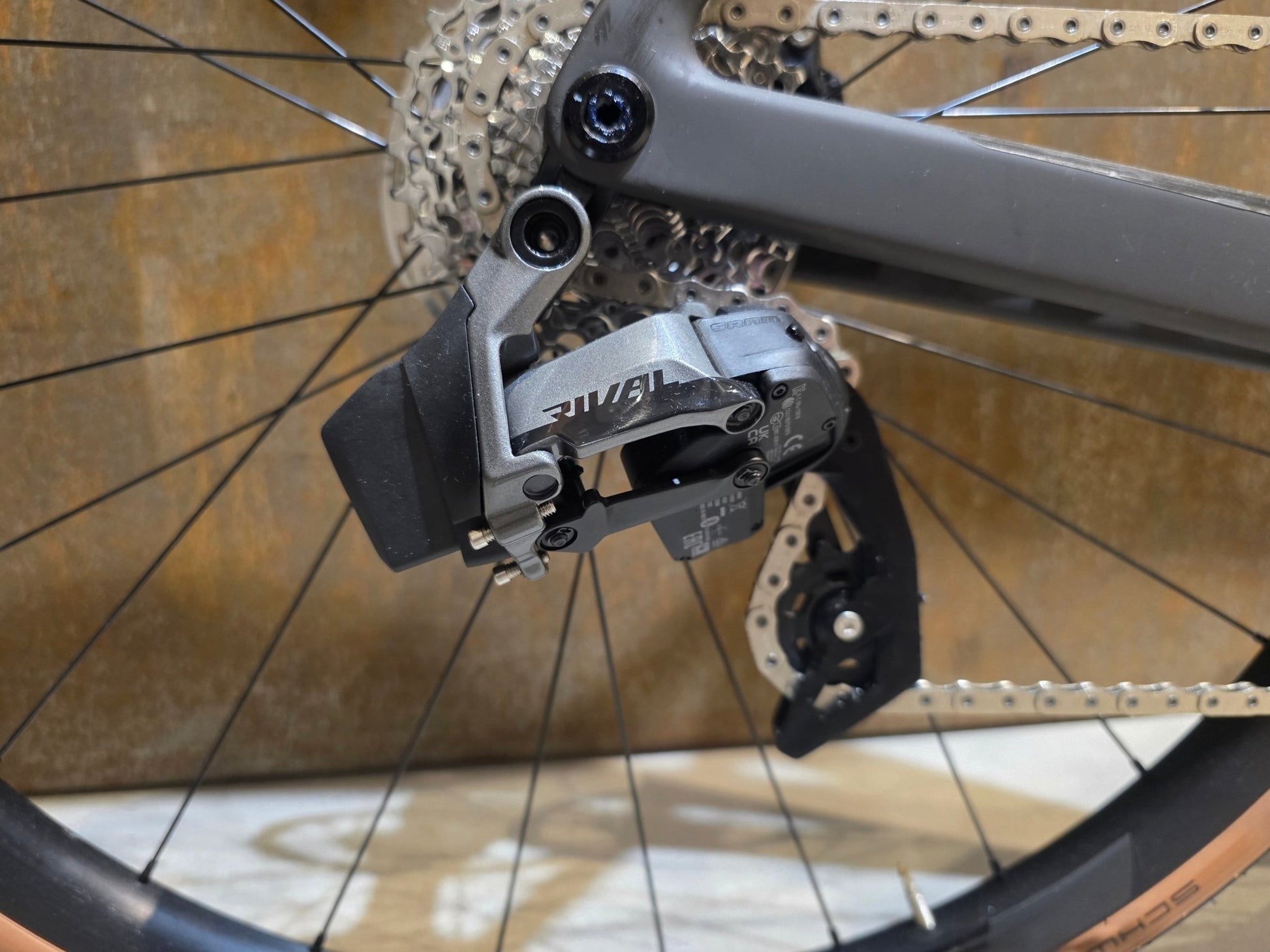 Rennrad von Scott, SCOTT ADDICT RC 30 / XXL in variant_title vor USEDBIKES - OB.DE Hintergrund