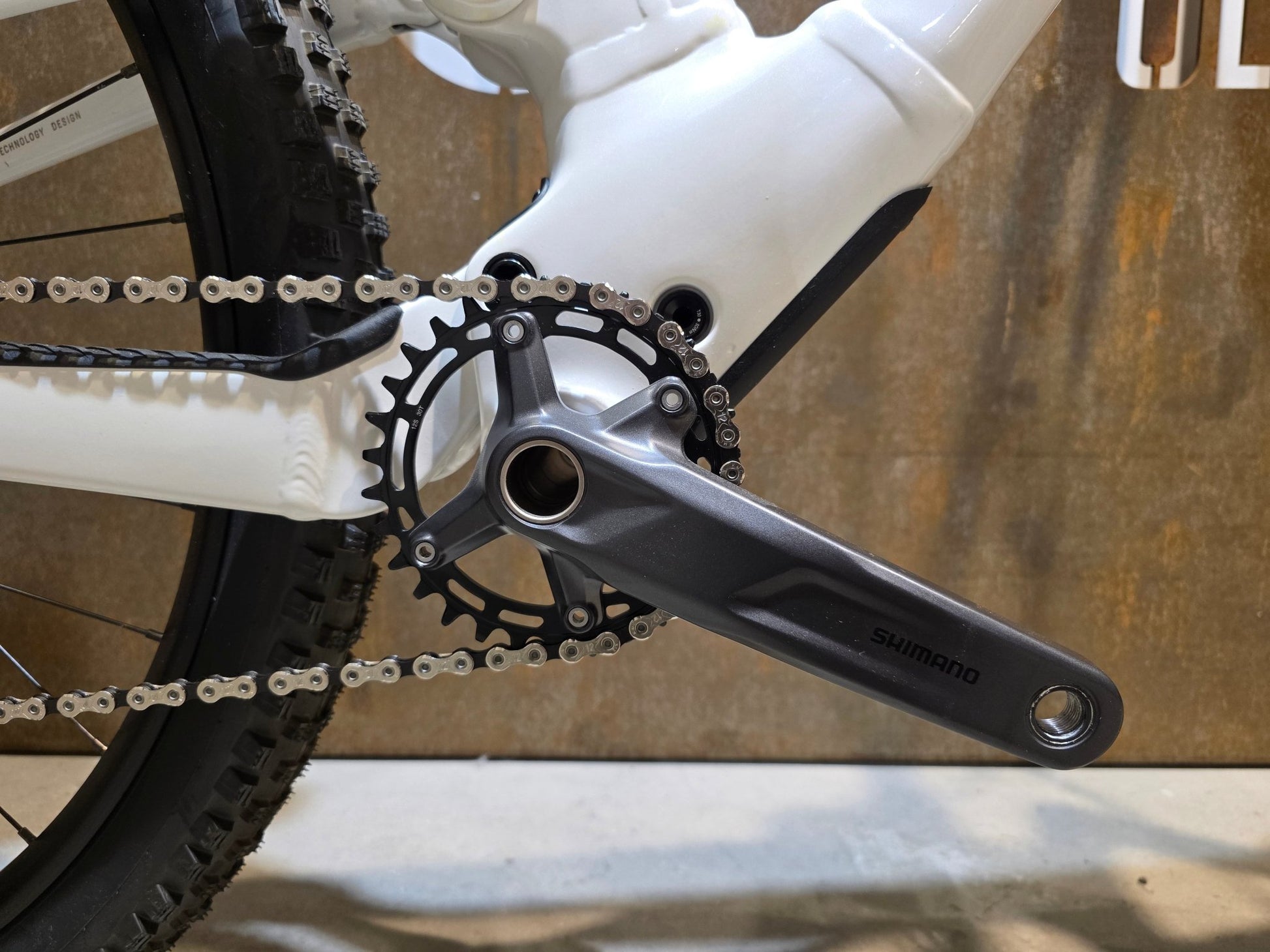 Mountainbike von Scott, SCOTT CONTESSA SPARK 930 / M vor USEDBIKES - OB.DE Hintergrund