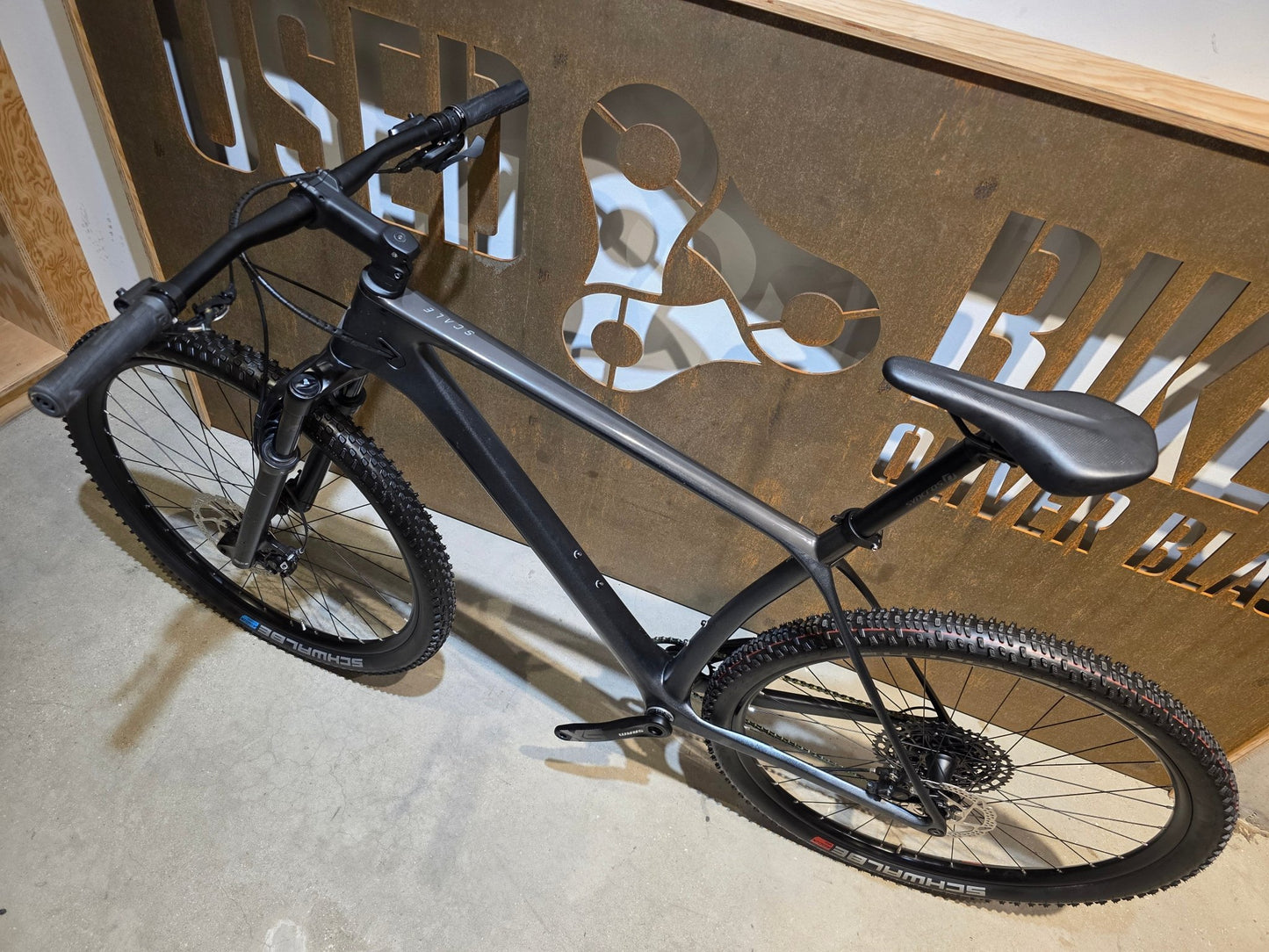 Mountainbike von Scott, SCOTT SCALE 940 / XL vor USEDBIKES - OB.DE Hintergrund
