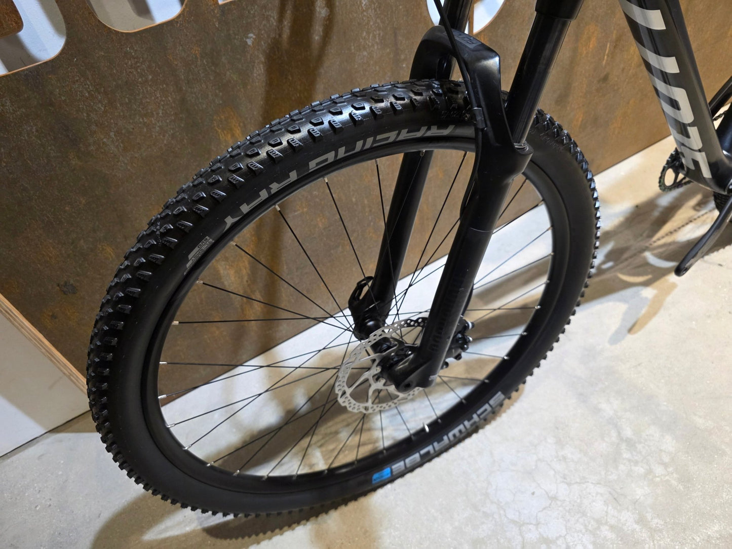 Mountainbike von Scott, SCOTT SCALE 940 / XL vor USEDBIKES - OB.DE Hintergrund