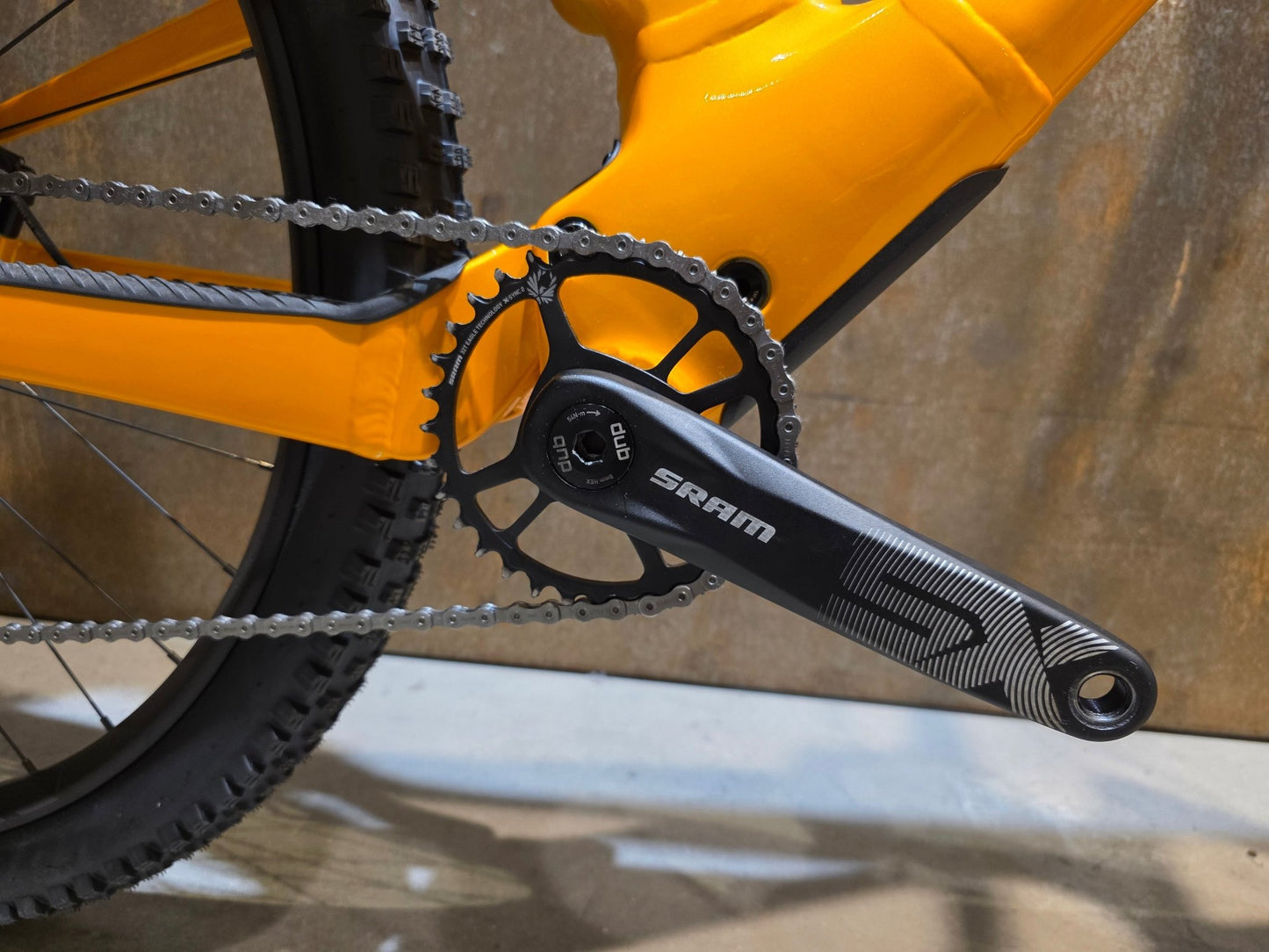Mountainbike von Scott, SCOTT SPARK 970 / L vor USEDBIKES - OB.DE Hintergrund