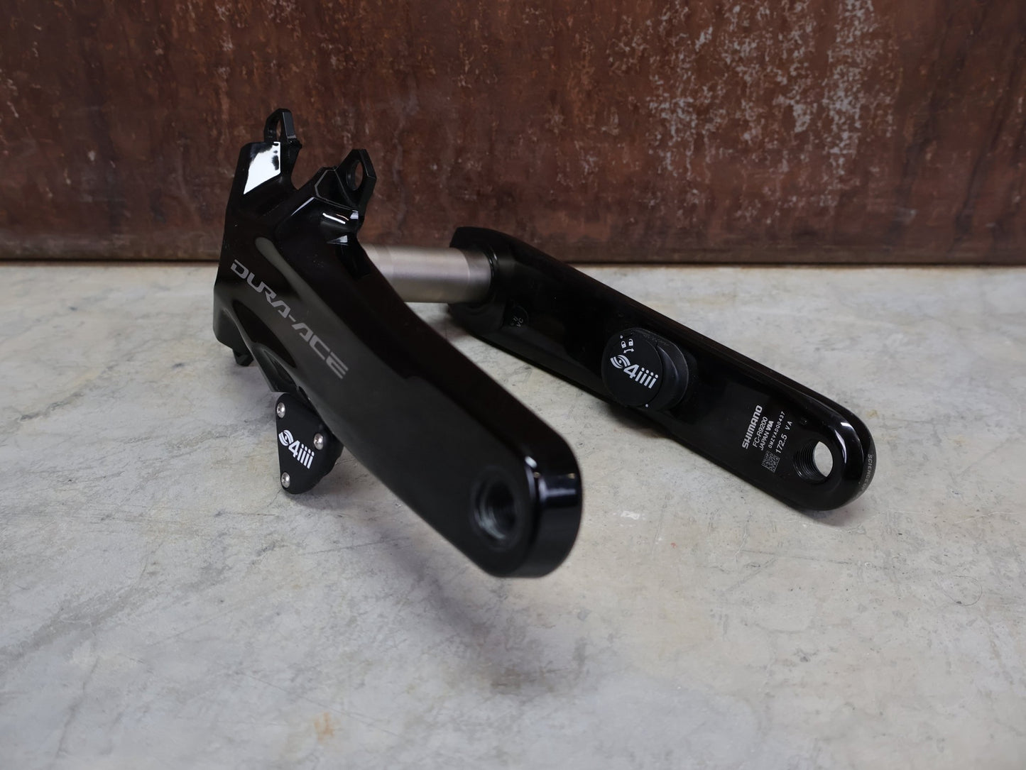 Powermeter von 4iiii, SHIMANO DURA ACE FC - R9200 4iiii DUAL SIDE POWERMETER / 172.5MM vor USEDBIKES - OB.DE Hintergrund