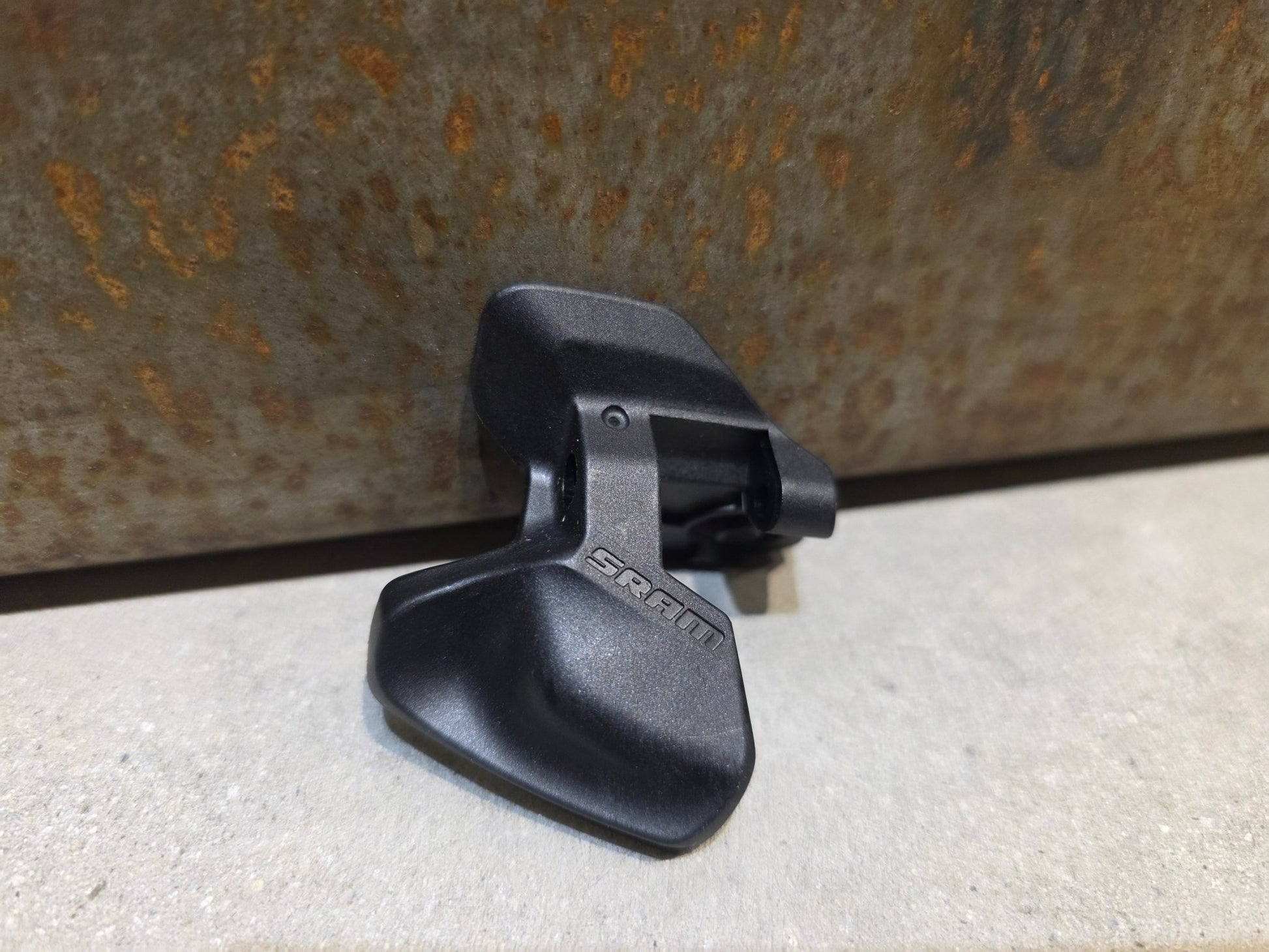 Zubehör von Sram, SRAM CONTROLLER EAGLE AXS ROCKER SCHALTWIPPE / RECHTS vor USEDBIKES - OB.DE Hintergrund