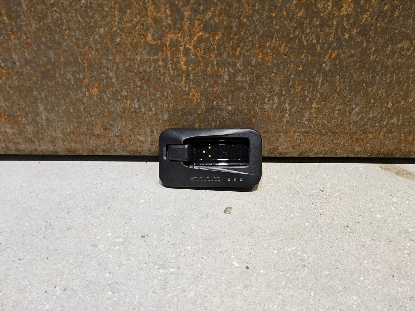 Zubehör von Sram, SRAM ETAP POWERPACK LADEGERÄT AXS vor USEDBIKES - OB.DE Hintergrund