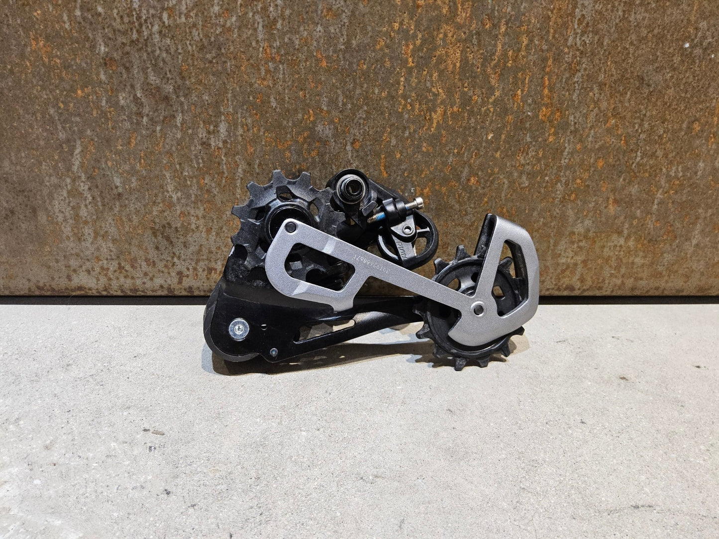 Schaltungsteile von Sram, SRAM GX EAGLE SCHALTWERK 12 FACH / MAX. 50 ZÄHNE vor USEDBIKES - OB.DE Hintergrund