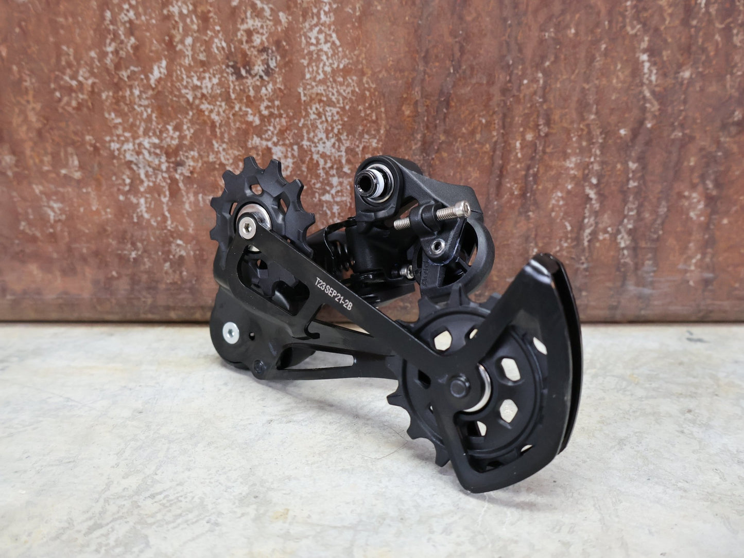 Schaltungsteile von Sram, SRAM NX EAGLE SCHALTWERK 12 FACH vor USEDBIKES - OB.DE Hintergrund