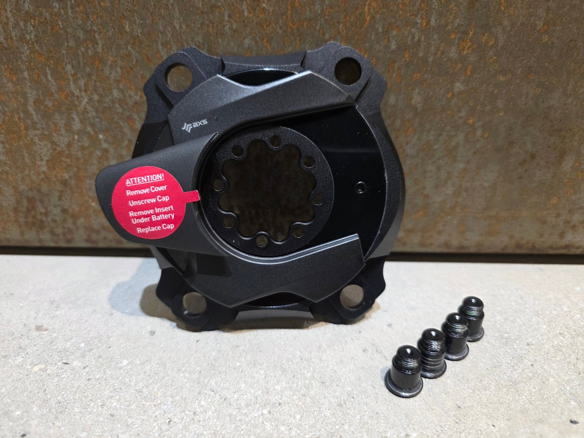 Powermeter von Sram, SRAM POWERMETER 8 - BOLT AXS SPIDER 107 BCD vor USEDBIKES - OB.DE Hintergrund