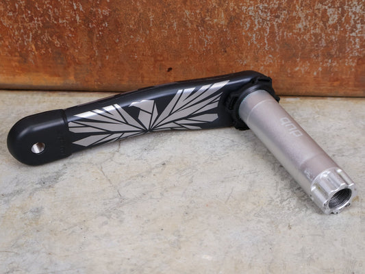 Kurbel von Sram, SRAM X01 EAGLE DUB KURBELARM LINKS 165 MM – CARBON MTB REPLACEMENT ARM vor USEDBIKES - OB.DE Hintergrund