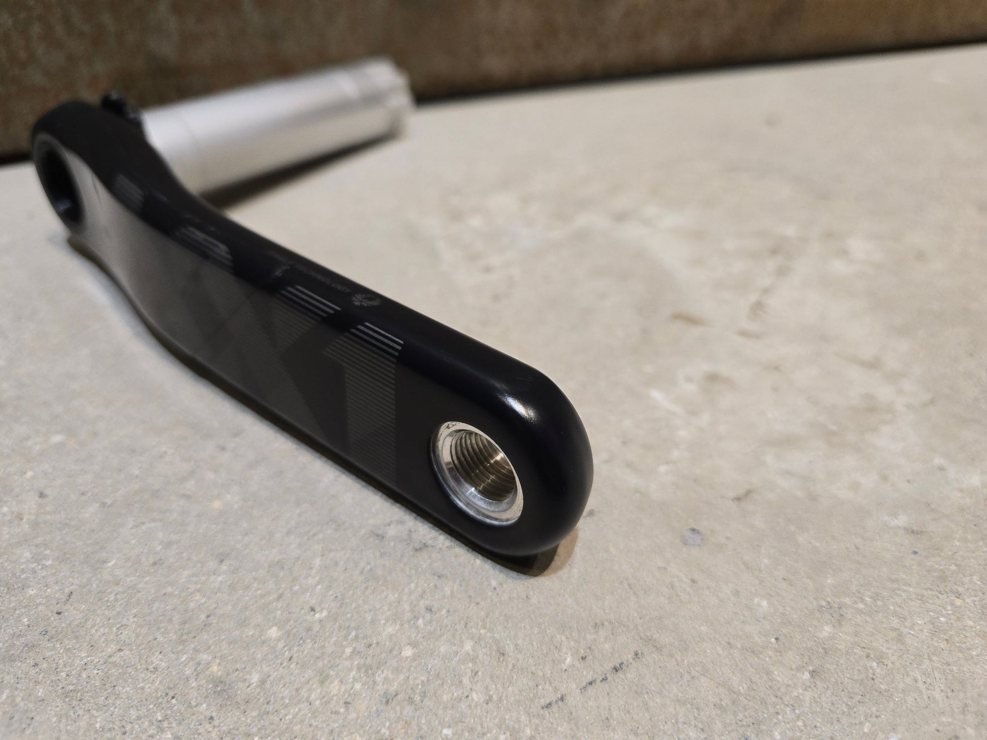 Kurbel von Sram, SRAM XX1 KURBELARM EAGLE DUB / 165MM / LINKS in variant_title vor USEDBIKES - OB.DE Hintergrund