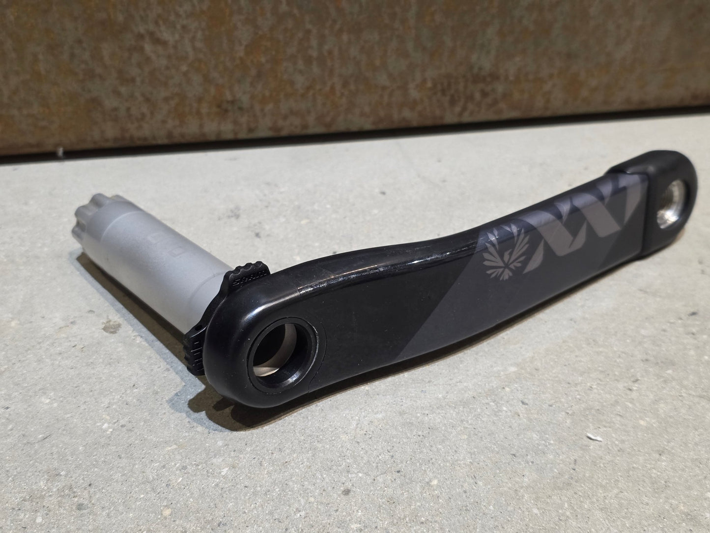 Kurbel von Sram, SRAM XX1 KURBELARM EAGLE DUB / 170 - 175MM / LINKS in variant_title vor USEDBIKES - OB.DE Hintergrund